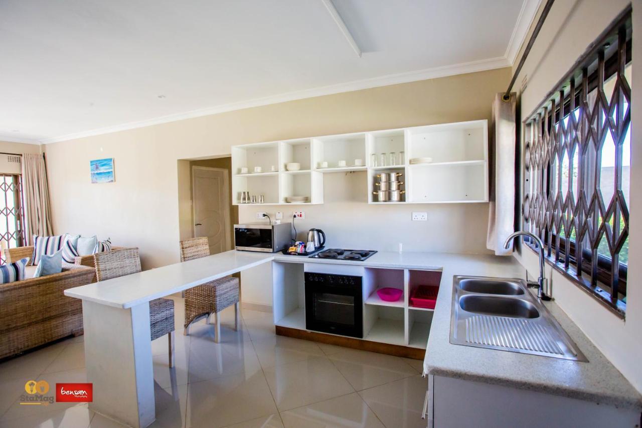 Douglas Lodge & Apartments Lilongwe Buitenkant foto